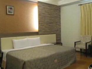 Hua Xiang Motel - Fengshan Kaohsiung Bagian luar foto